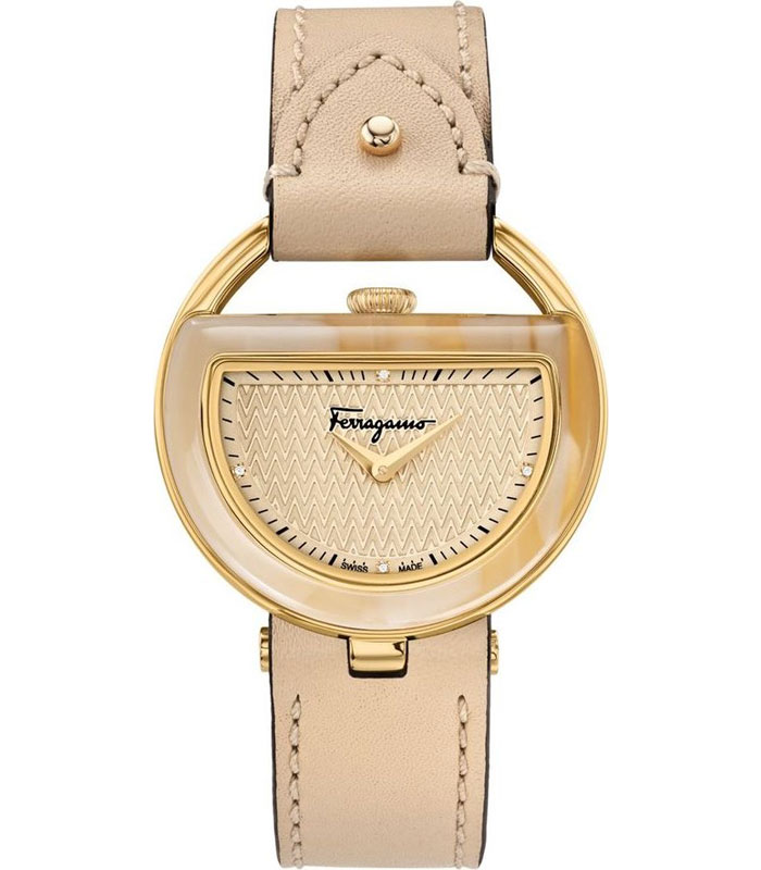 Salvatore Ferragamo Buckle – Biến hóa đa dạng